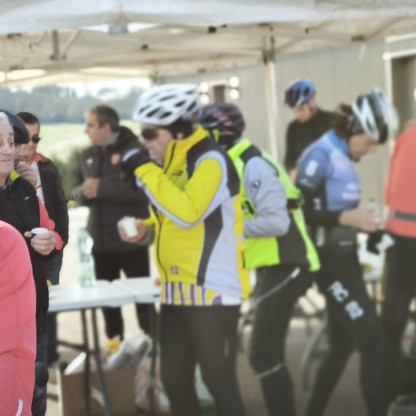 Le véloce au fil de l'eau