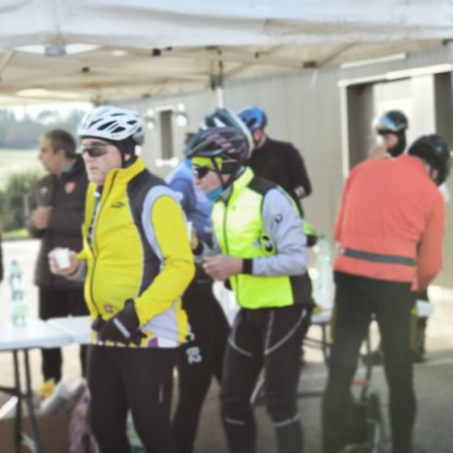Le véloce au fil de l'eau